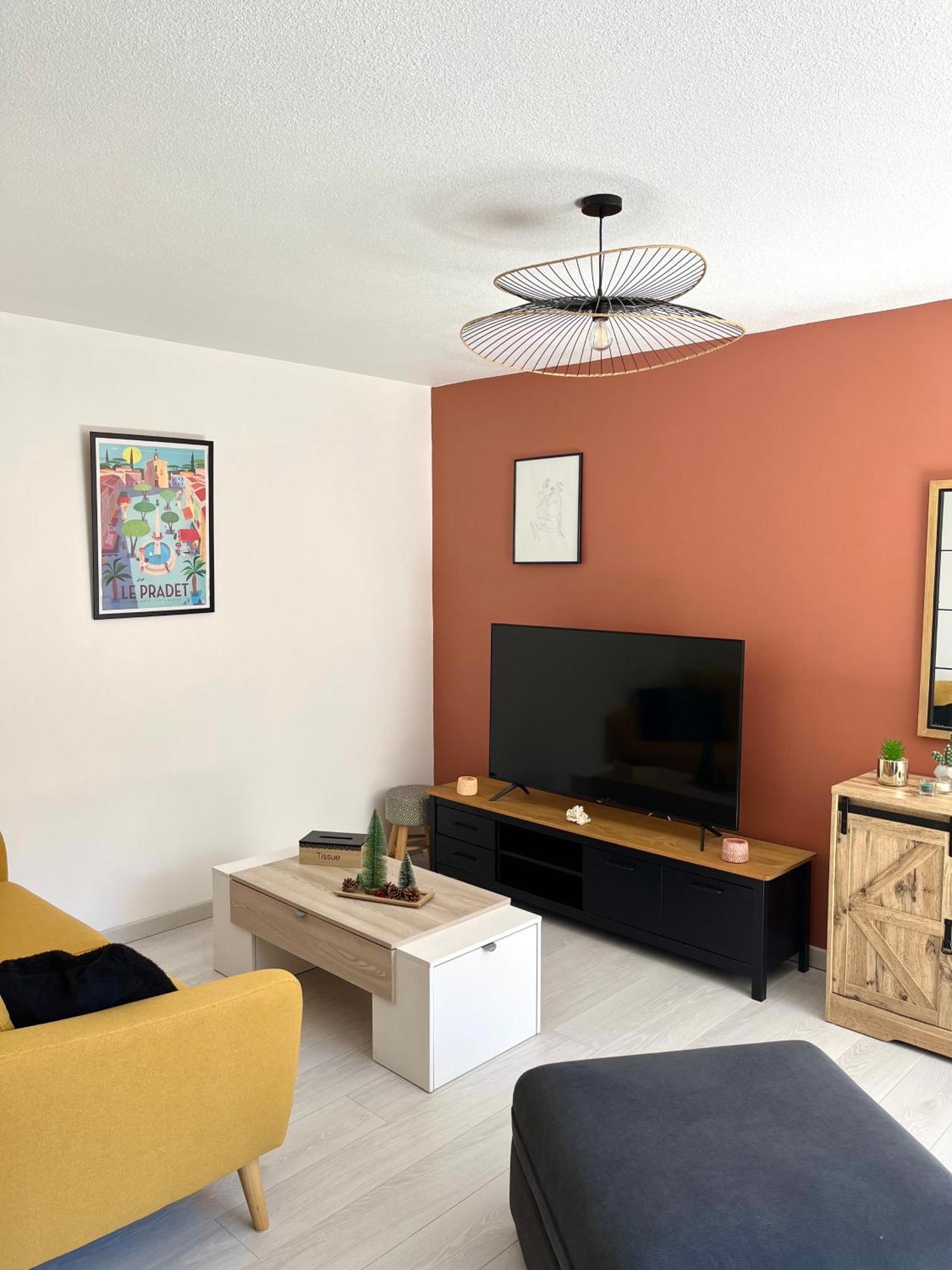 Un,Deux,Trois...Soleil Apartment เลอ ปราเดต์ ภายนอก รูปภาพ